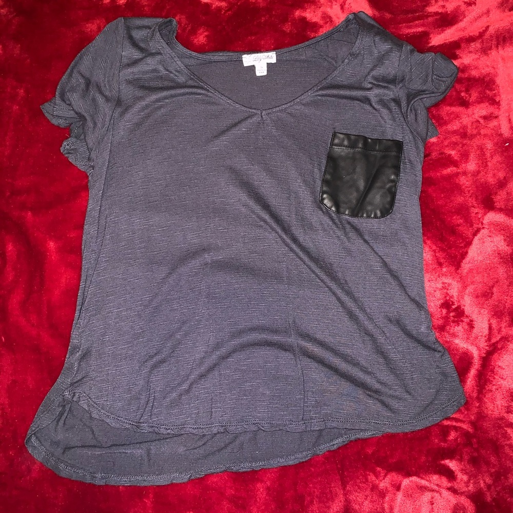 Loose tee